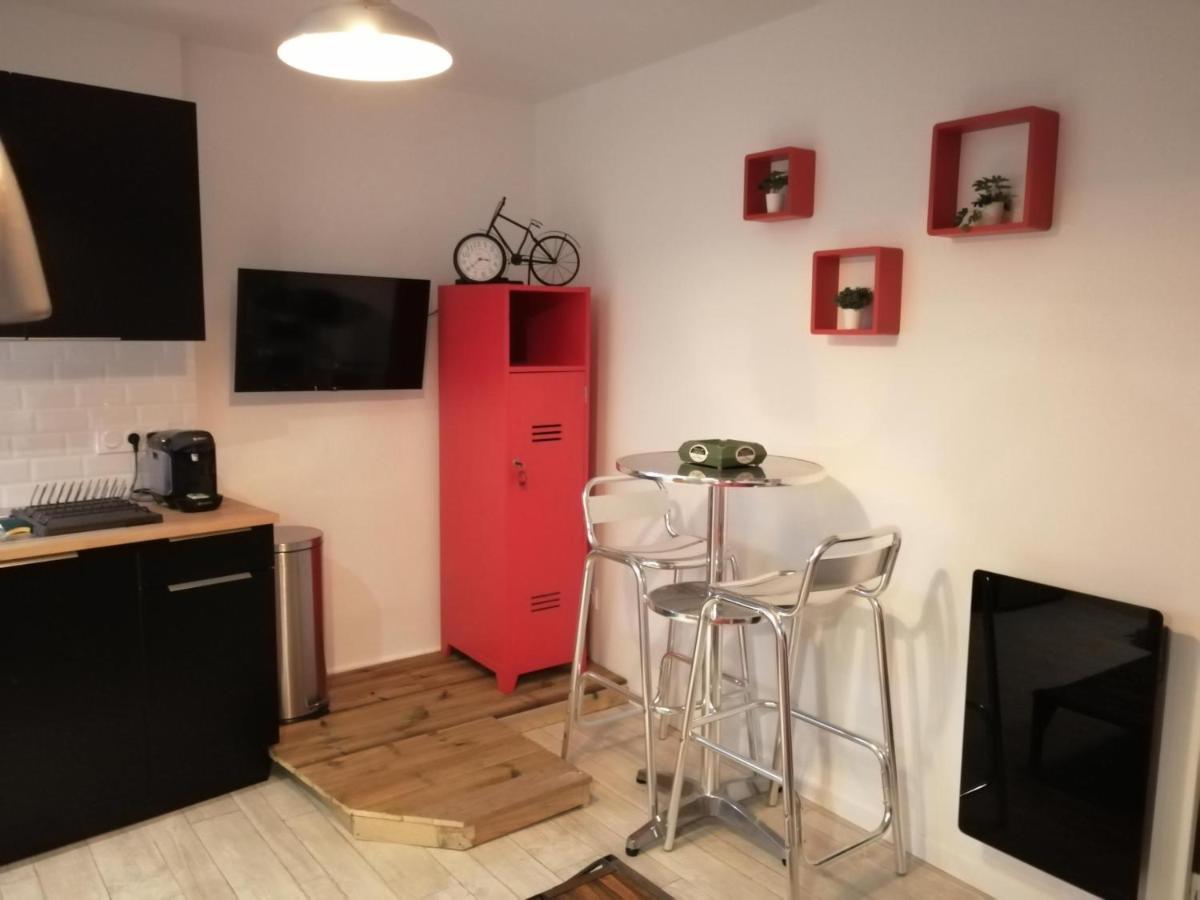 Studio "La Brique Rouge" 阿让 外观 照片